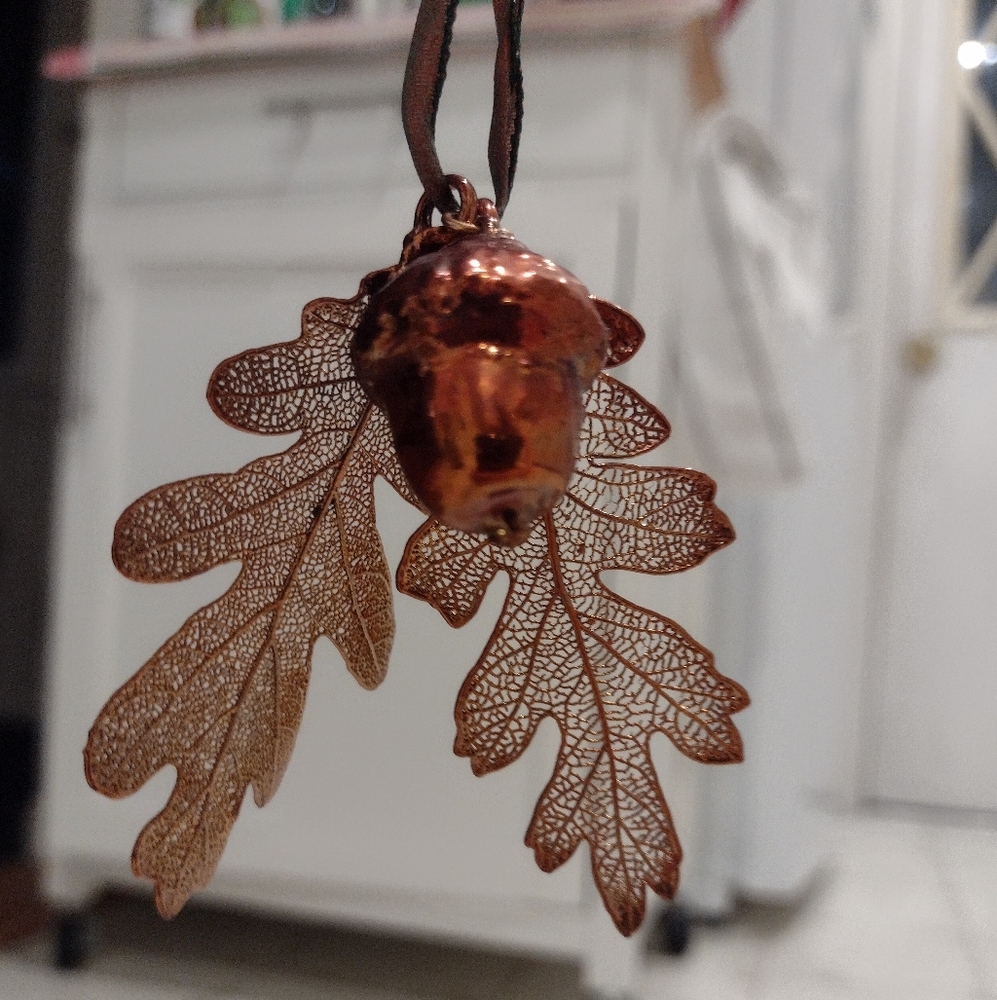 Double Oak Leaf Acorn Ornament